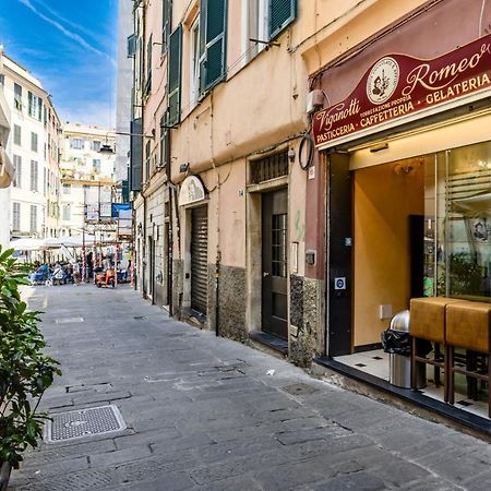 Acquario 5' Free Wifi & Netflix "Prione" By Tilo Apartment'S Genoa Exterior photo